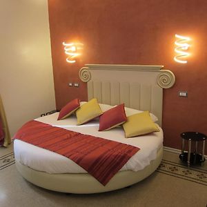 Collina Suites